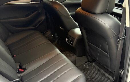 Mazda 6, 2023 год, 2 799 000 рублей, 8 фотография