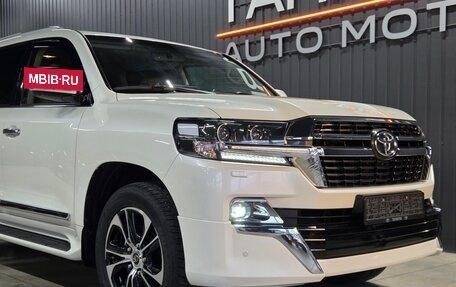 Toyota Land Cruiser 200, 2021 год, 9 799 000 рублей, 3 фотография