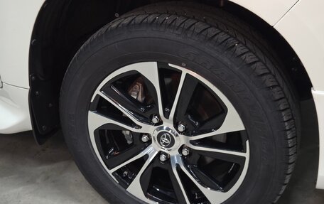 Toyota Land Cruiser 200, 2021 год, 9 799 000 рублей, 19 фотография