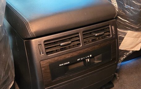 Toyota Land Cruiser 200, 2021 год, 9 799 000 рублей, 17 фотография