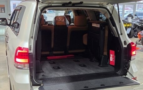 Toyota Land Cruiser 200, 2021 год, 9 799 000 рублей, 22 фотография