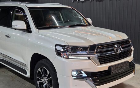 Toyota Land Cruiser 200, 2021 год, 9 799 000 рублей, 26 фотография