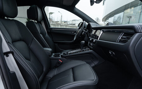 Porsche Macan I рестайлинг, 2025 год, 13 490 000 рублей, 24 фотография