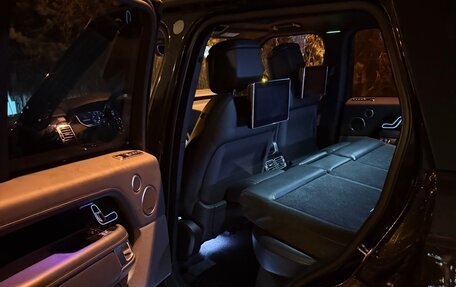 Land Rover Range Rover IV рестайлинг, 2018 год, 7 300 000 рублей, 12 фотография