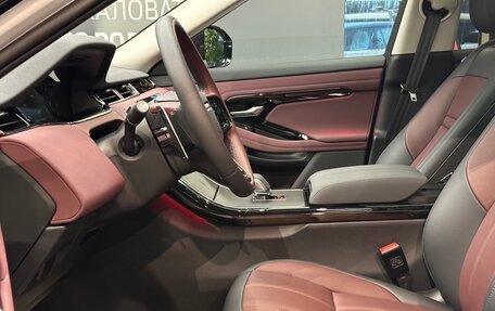 Land Rover Range Rover Evoque II, 2025 год, 7 480 000 рублей, 6 фотография