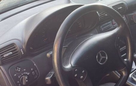 Mercedes-Benz C-Класс, 2001 год, 170 000 рублей, 1 фотография