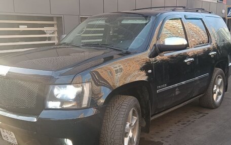 Chevrolet Tahoe III, 2013 год, 2 500 000 рублей, 2 фотография