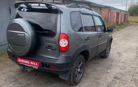 Chevrolet Niva I рестайлинг, 2012 год, 500 000 рублей, 11 фотография