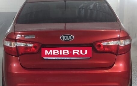 KIA Rio III рестайлинг, 2013 год, 750 000 рублей, 2 фотография