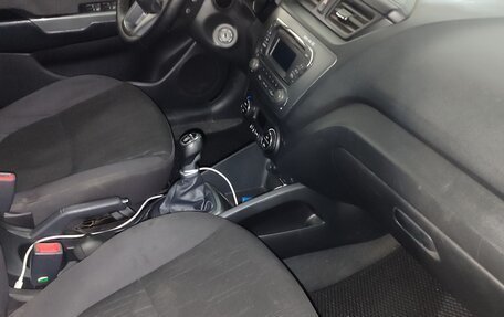 KIA Rio III рестайлинг, 2013 год, 750 000 рублей, 12 фотография