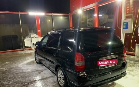 Mitsubishi Space Wagon III, 2000 год, 250 000 рублей, 3 фотография