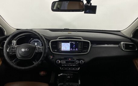 KIA Sorento III Prime рестайлинг, 2018 год, 3 100 000 рублей, 8 фотография