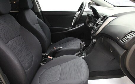 Hyundai Solaris II рестайлинг, 2015 год, 1 009 500 рублей, 29 фотография