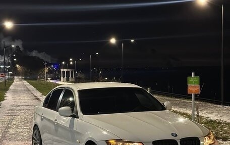 BMW 3 серия, 2011 год, 1 010 000 рублей, 1 фотография