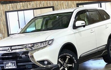 Mitsubishi Outlander III рестайлинг 3, 2019 год, 1 950 003 рублей, 1 фотография