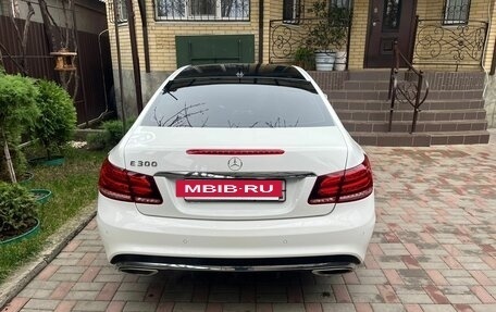 Mercedes-Benz E-Класс, 2014 год, 1 620 000 рублей, 8 фотография