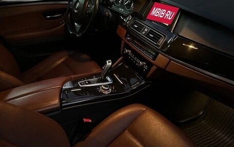 BMW 5 серия, 2013 год, 2 050 000 рублей, 10 фотография