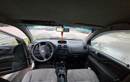 Mitsubishi Space Star I рестайлинг, 2002 год, 75 000 рублей, 12 фотография