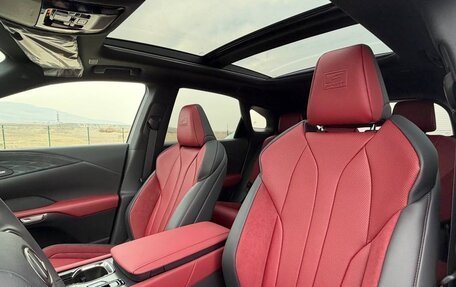 Lexus RX IV рестайлинг, 2025 год, 12 250 000 рублей, 6 фотография