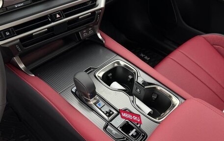 Lexus RX IV рестайлинг, 2025 год, 12 250 000 рублей, 7 фотография