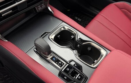 Lexus RX IV рестайлинг, 2025 год, 12 250 000 рублей, 9 фотография