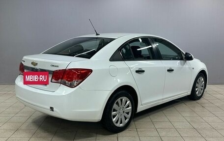 Chevrolet Cruze II, 2011 год, 710 000 рублей, 5 фотография