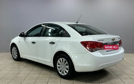 Chevrolet Cruze II, 2011 год, 710 000 рублей, 7 фотография