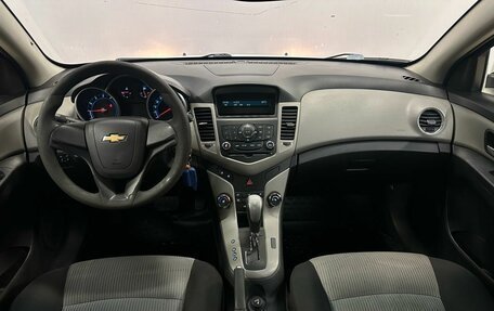 Chevrolet Cruze II, 2011 год, 710 000 рублей, 13 фотография