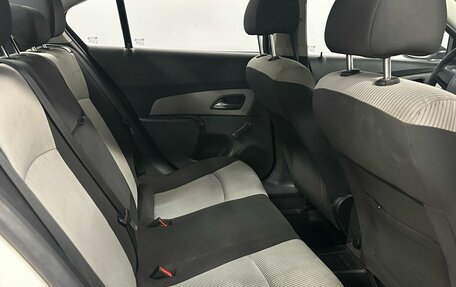 Chevrolet Cruze II, 2011 год, 710 000 рублей, 12 фотография