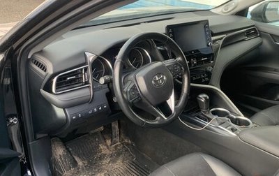 Toyota Camry, 2021 год, 3 230 000 рублей, 1 фотография