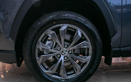 Toyota RAV4, 2025 год, 4 990 000 рублей, 7 фотография