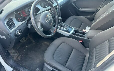 Audi A4, 2010 год, 952 000 рублей, 5 фотография