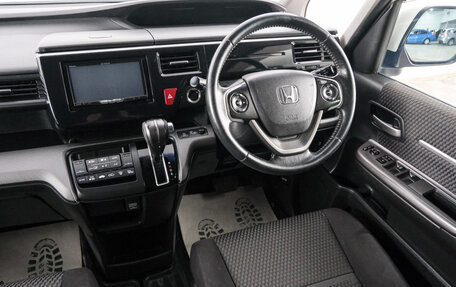 Honda Stepwgn IV, 2015 год, 1 899 000 рублей, 10 фотография