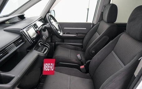 Honda Stepwgn IV, 2015 год, 1 899 000 рублей, 14 фотография