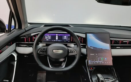 Geely Atlas, 2024 год, 3 090 000 рублей, 14 фотография