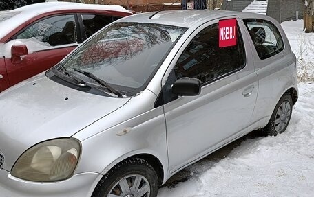 Toyota Yaris I рестайлинг, 2001 год, 400 000 рублей, 4 фотография
