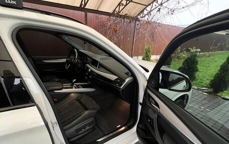 BMW X5, 2018 год, 4 200 000 рублей, 16 фотография