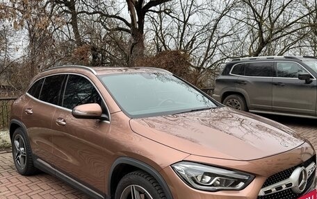Mercedes-Benz GLA, 2020 год, 4 000 000 рублей, 2 фотография