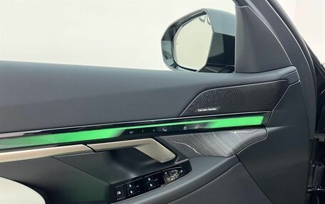 BMW 5 серия, 2025 год, 11 350 000 рублей, 18 фотография