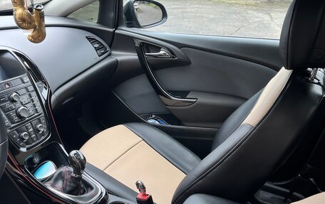 Opel Astra J, 2013 год, 1 050 000 рублей, 17 фотография