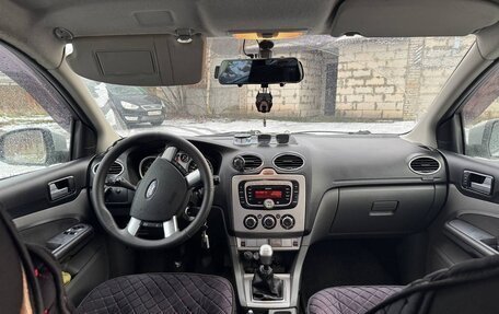 Ford Focus II рестайлинг, 2010 год, 530 000 рублей, 2 фотография