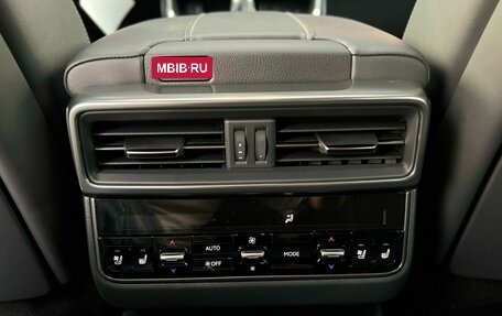 Lexus LX, 2025 год, 18 290 000 рублей, 27 фотография