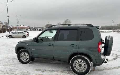Chevrolet Niva I рестайлинг, 2012 год, 395 000 рублей, 21 фотография