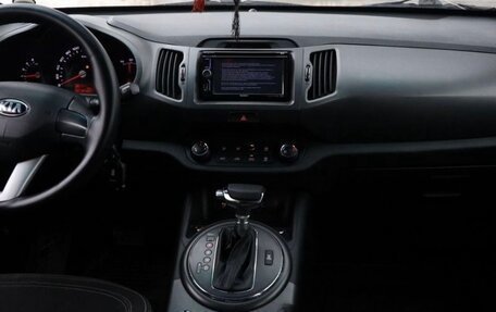 KIA Sportage III, 2012 год, 1 050 000 рублей, 8 фотография