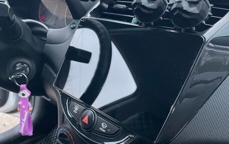 Hyundai Solaris II рестайлинг, 2015 год, 780 000 рублей, 11 фотография