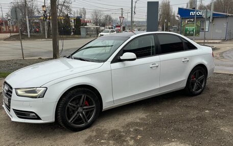 Audi A4, 2012 год, 1 300 000 рублей, 2 фотография