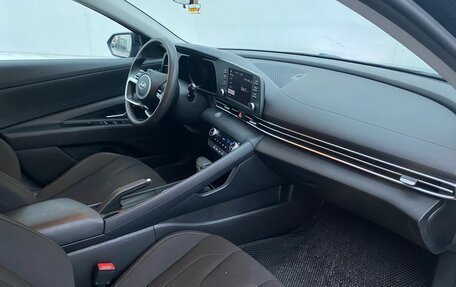 Hyundai Elantra, 2021 год, 2 200 000 рублей, 9 фотография