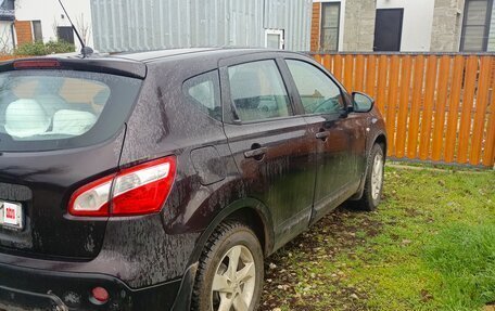 Nissan Qashqai, 2010 год, 830 000 рублей, 3 фотография