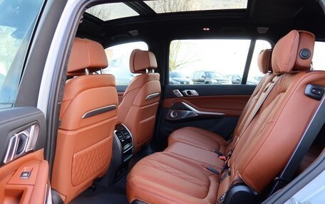 BMW X7, 2025 год, 17 500 000 рублей, 23 фотография