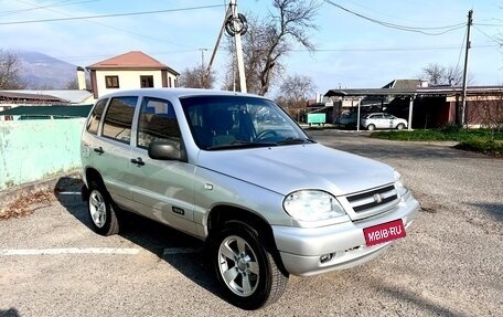 Chevrolet Niva I рестайлинг, 2008 год, 490 000 рублей, 1 фотография
